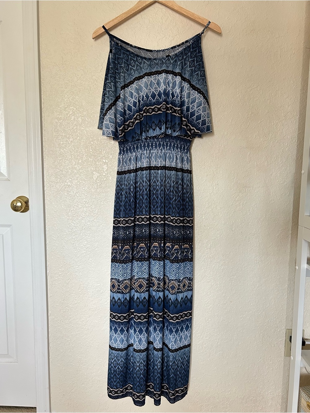 Blue Patterned Maxi Dress - Elegant Summer Style